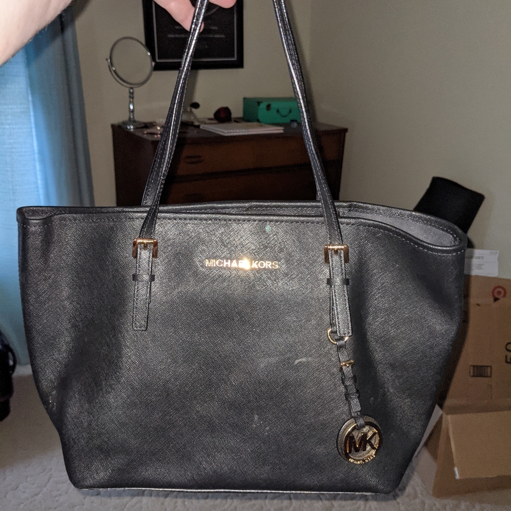 Michael Kors medium jet set shoulder bag